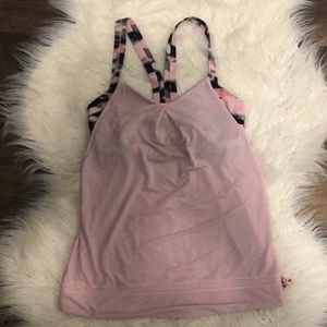 Lululemon workout tank